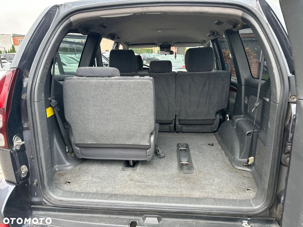 Toyota Land Cruiser - 26