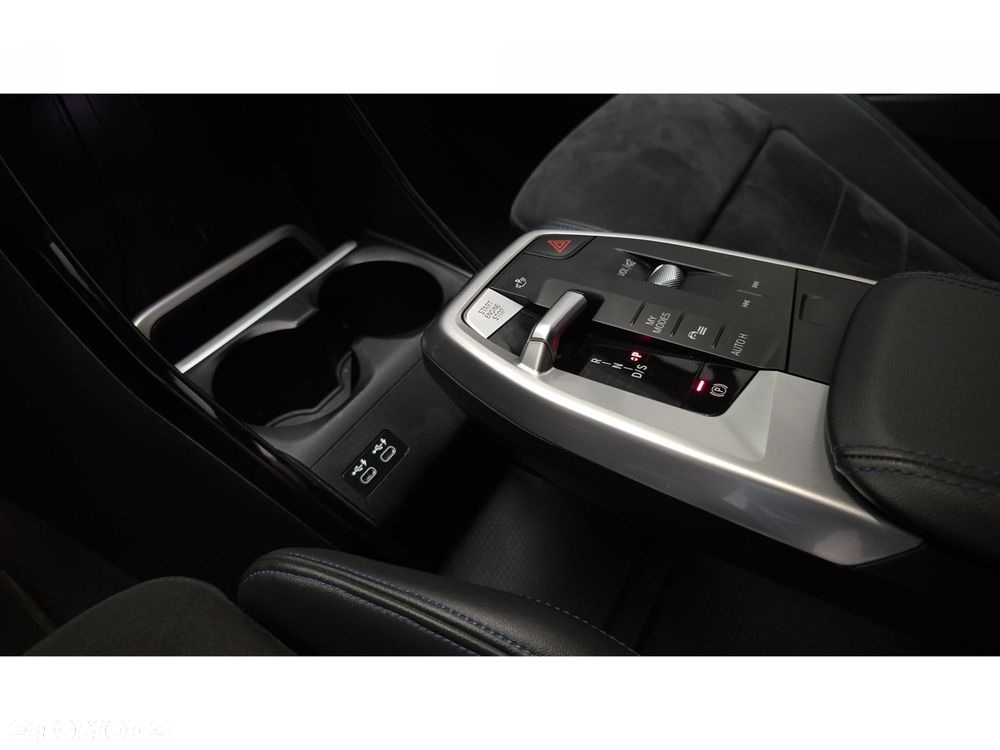 BMW Seria 2 218i M Sport - 22