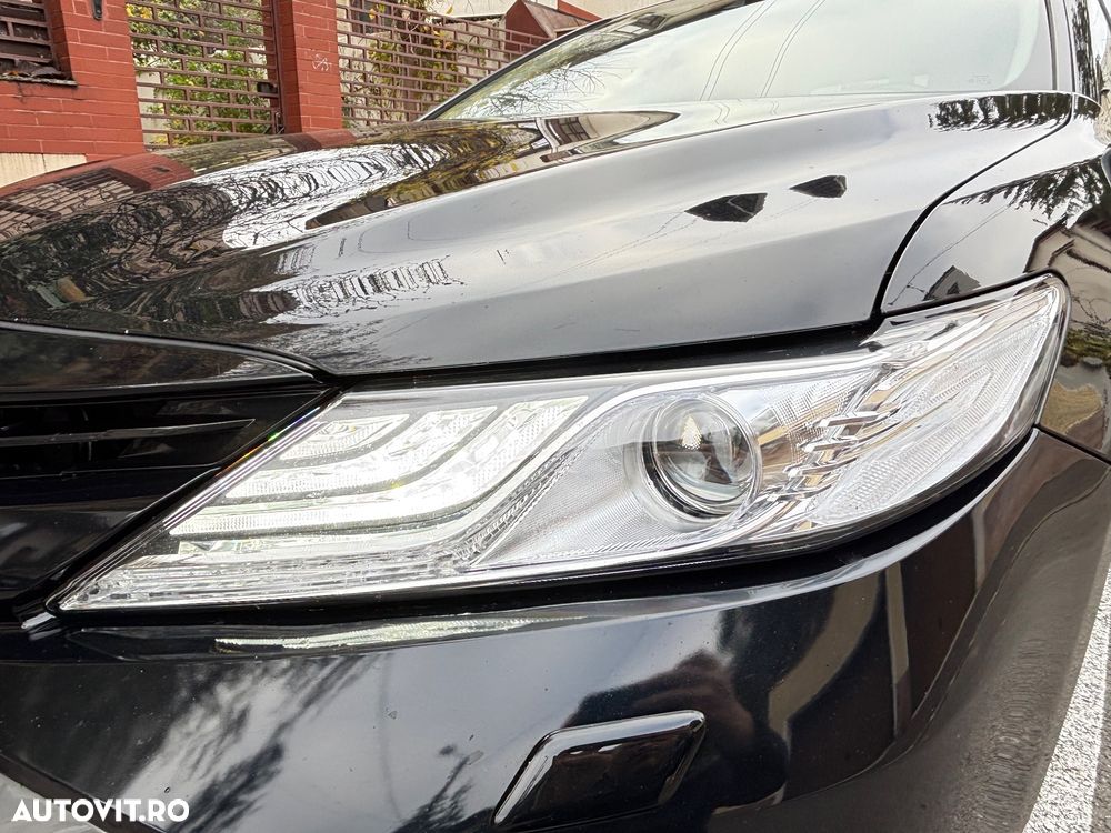 Toyota Camry 2.5 Exclusive - 18