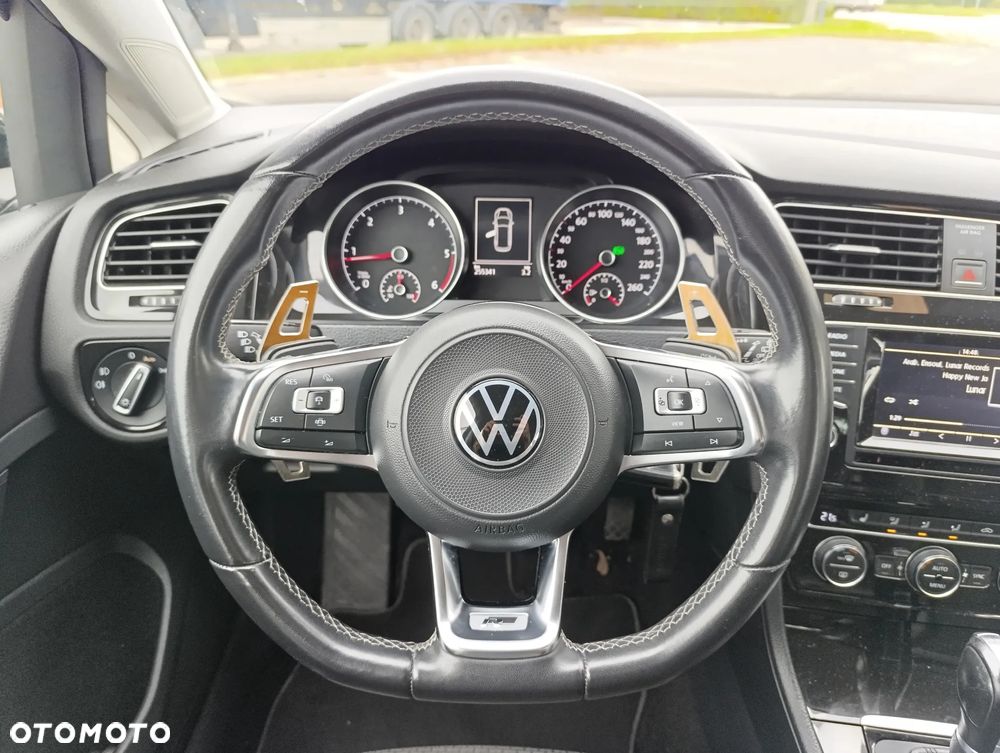 Volkswagen Golf VII 1.6 TDI BMT Highline DSG - 16