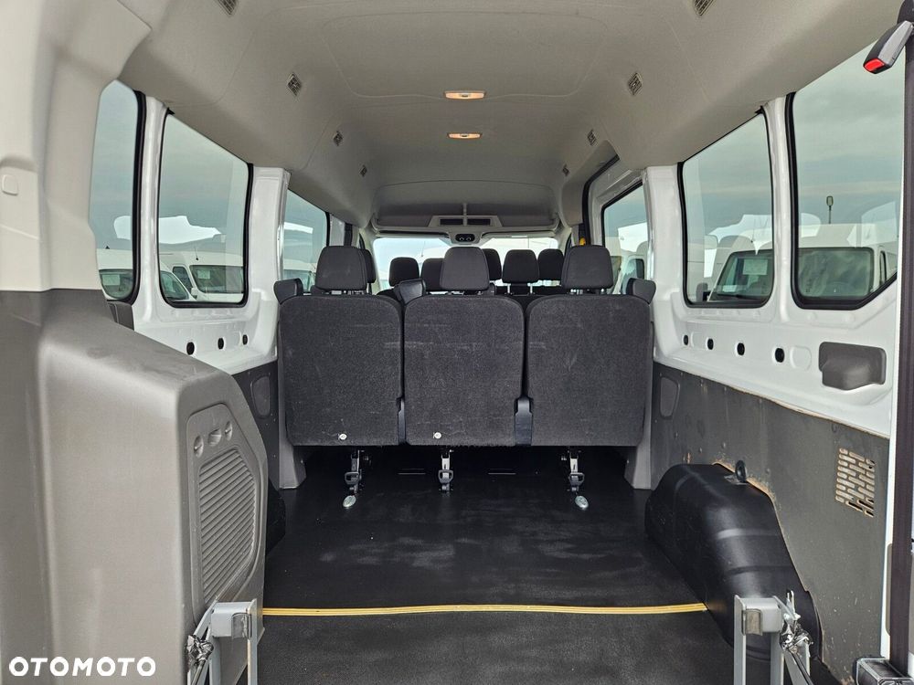 Ford Transit - 16