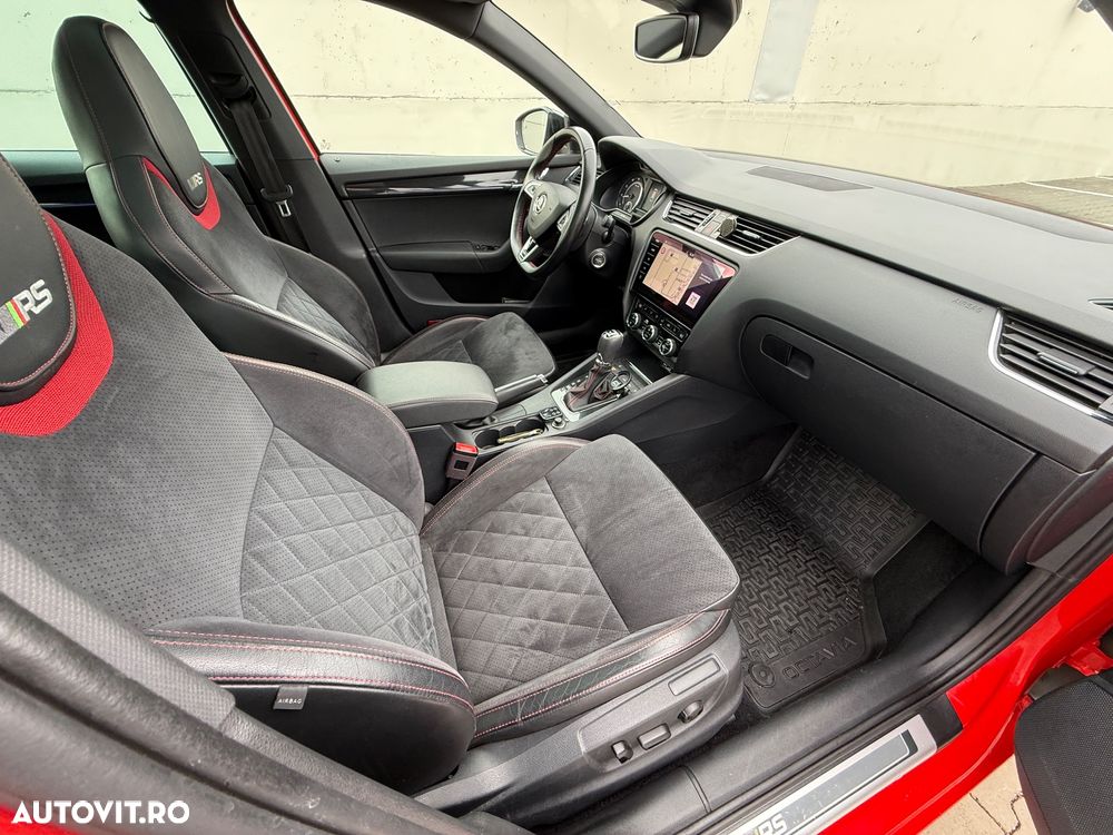 Skoda Octavia 2.0 TSI DSG RS 245 - 8
