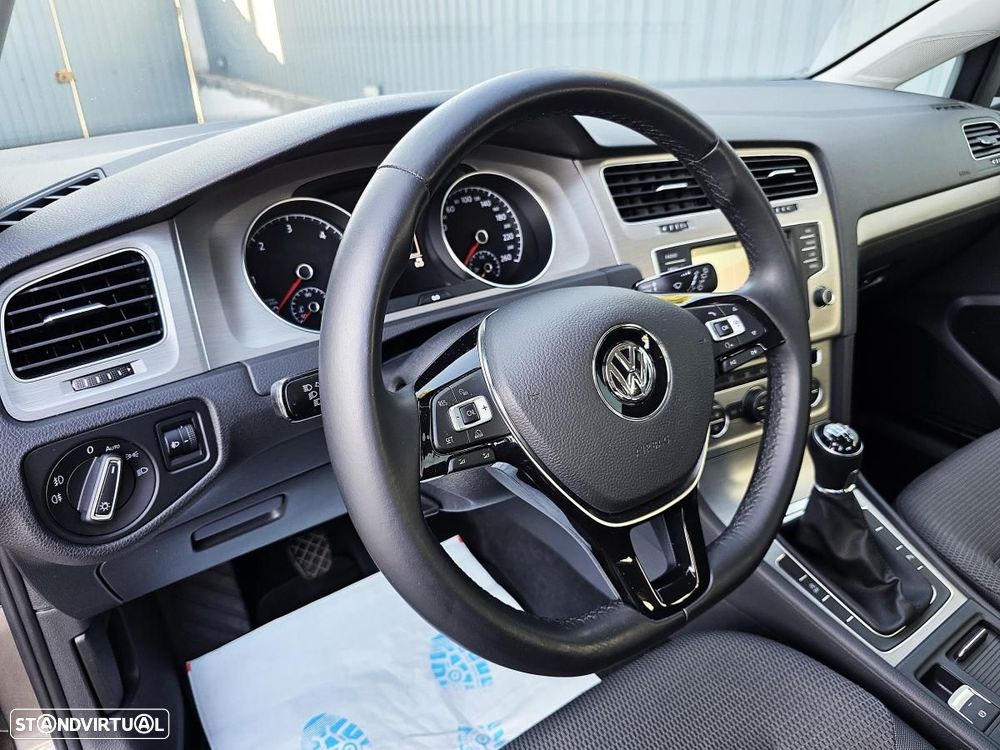 VW Golf 1.6 TDi GPS Edition - 15