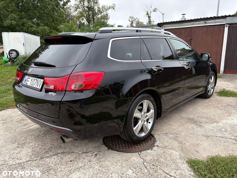 Honda Accord 2.0 Executive Navi - 3