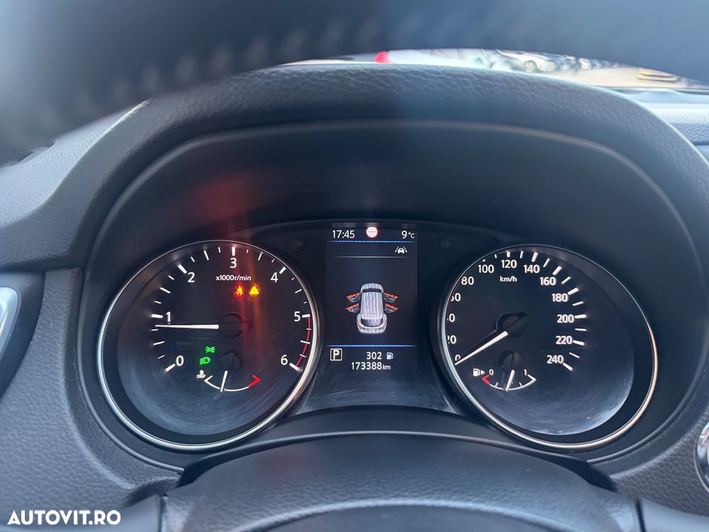 Nissan Qashqai 1.5 DCI DCT TEKNA+ - 13