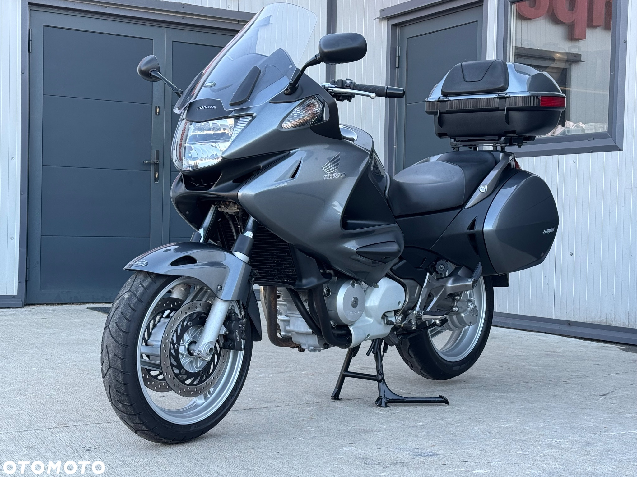 Honda Deauville - 21