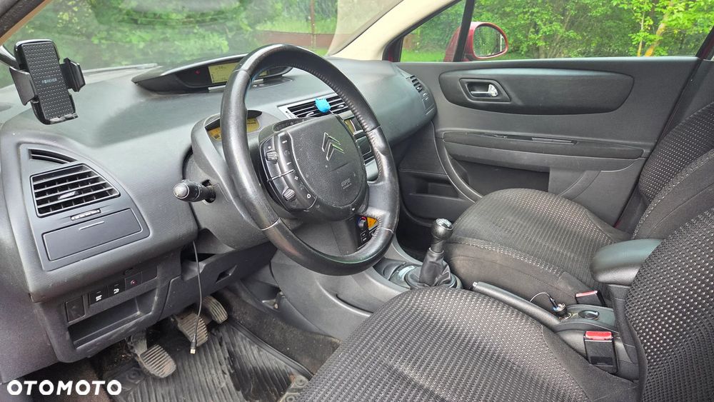 Citroën C4 1.6 16V Magic - 12