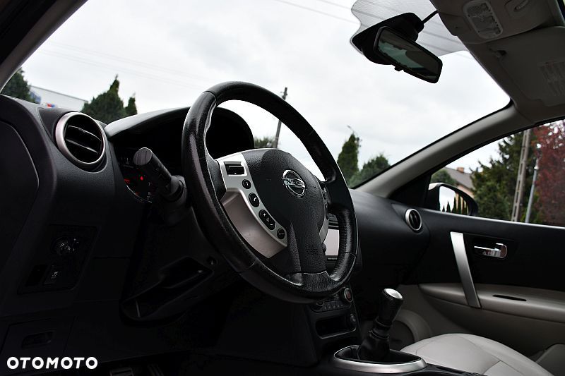 Nissan Qashqai+2 2.0 tekna - 11