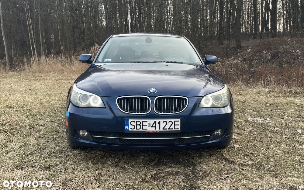 BMW Seria 5 525d - 10
