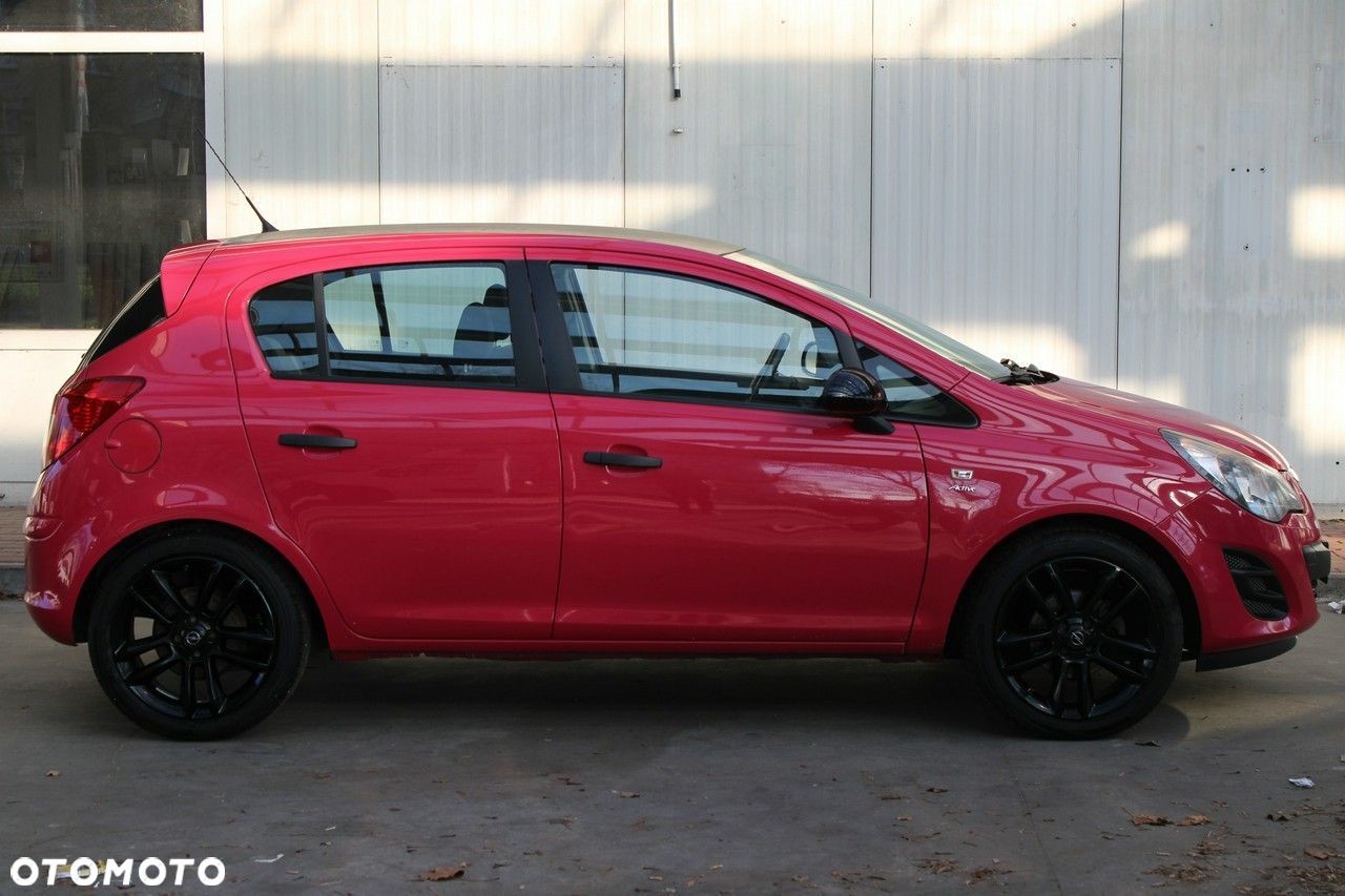 Opel Corsa 1.4 16V Color Edition - 15