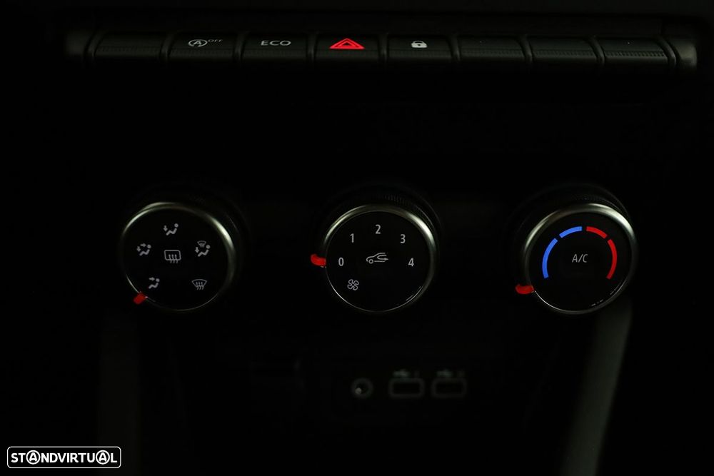 Renault Clio 1.0 TCe Evolution - 12