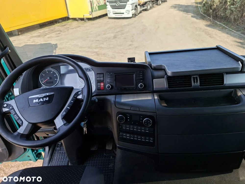 MAN TGX 18.400 Euro 6 ciągnik siodłowy - 17