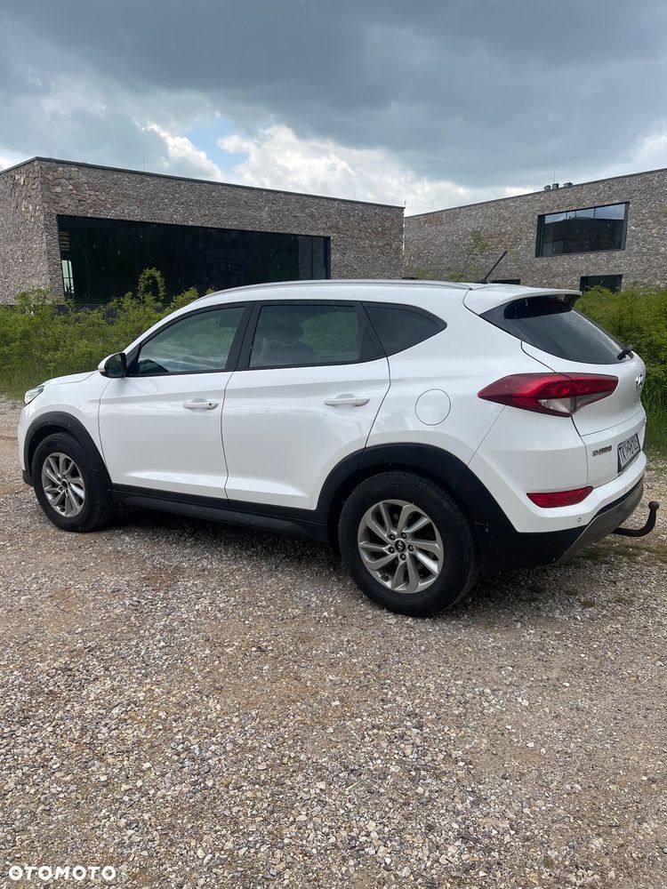 Hyundai Tucson 2.0 CRDi 4WD Automatik Passion - 3