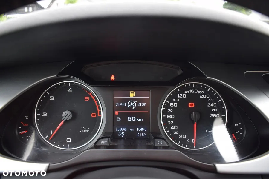 Audi A4 Avant 2.0 TDI DPF quattro S line Sportpaket (plus) - 16