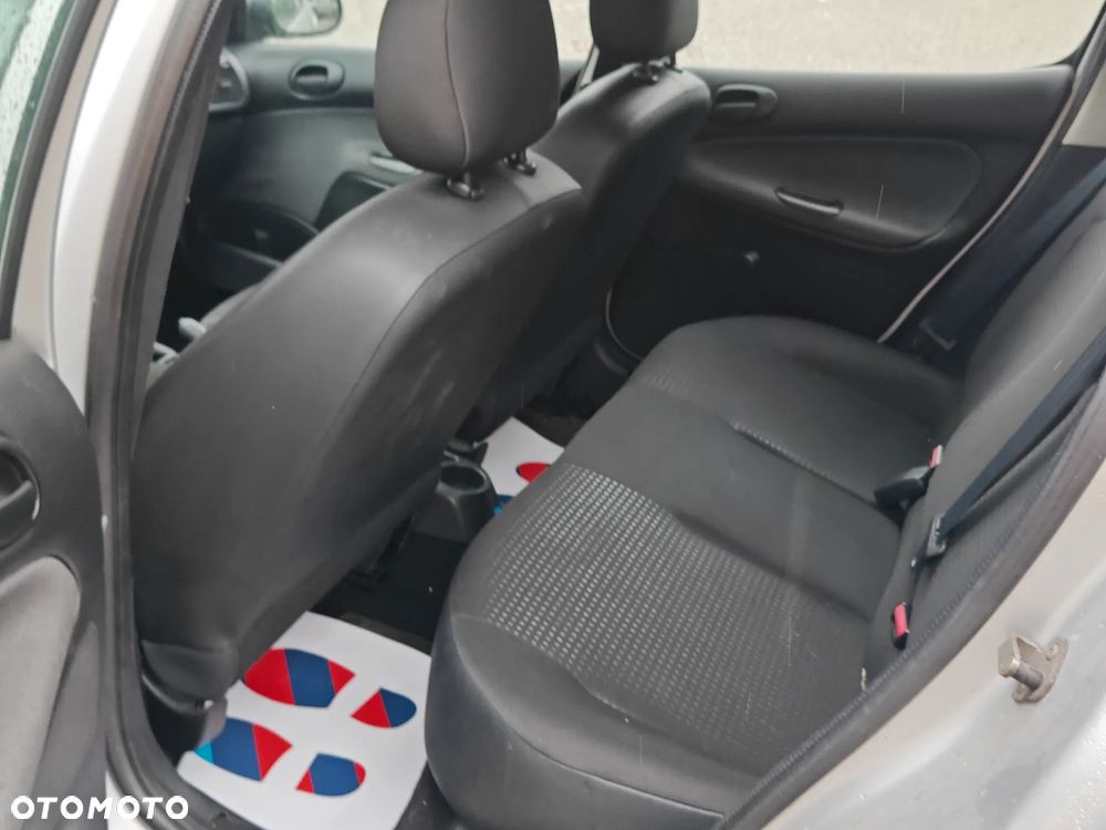 Peugeot 206 plus 1.1 Presence - 8