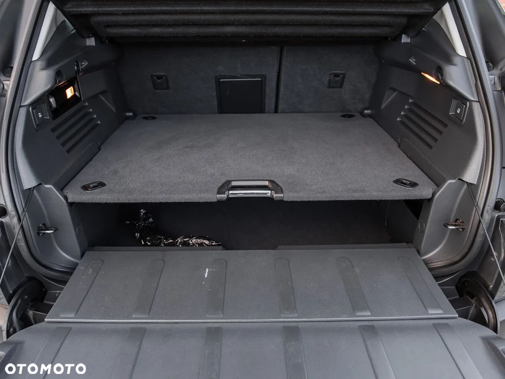 Peugeot 3008 1.6 BlueHDi Crossway S&S EAT6 - 29