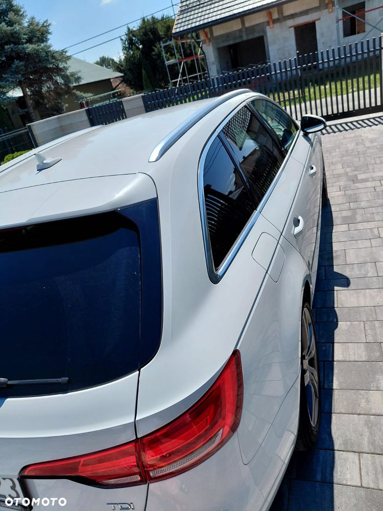 Audi A4 Avant 2.0 TDI - 20