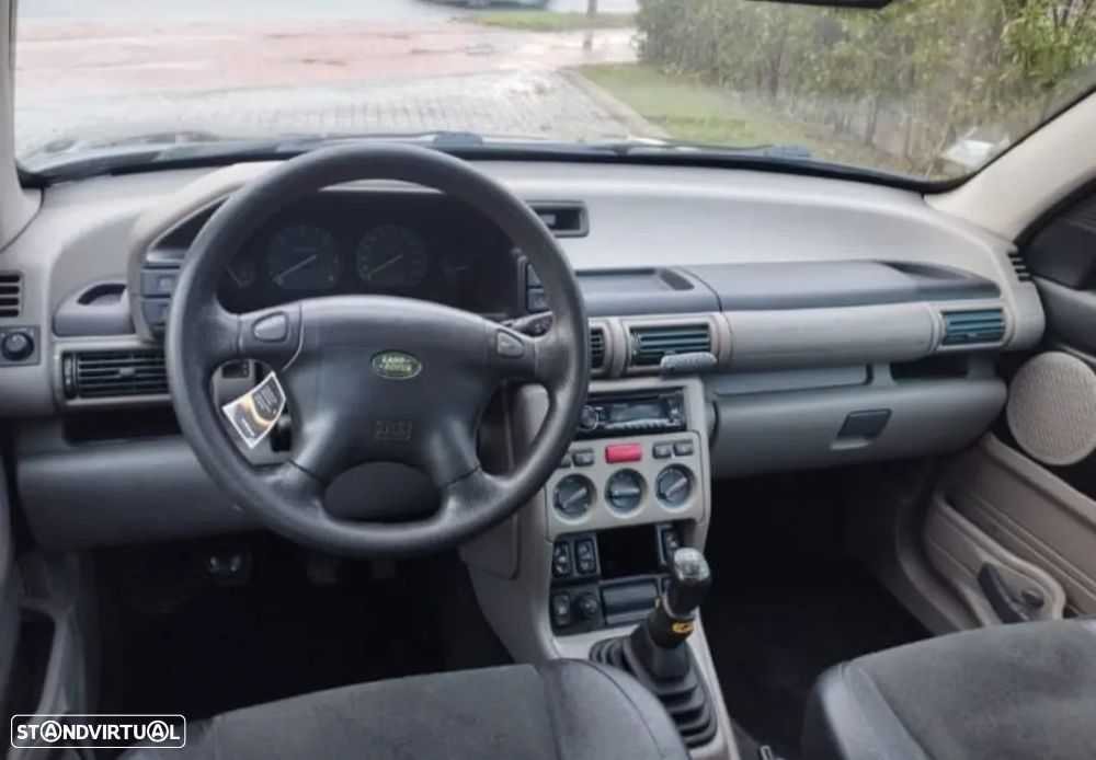 Land Rover Freelander 2.0 di - 3