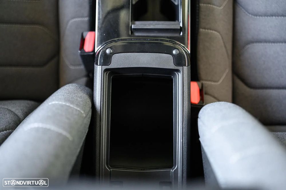 Citroën e-C4 50 kWh Autonomia Conforto Plus - 44
