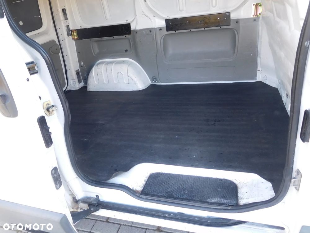 Opel Vivaro L1H1 2.9t - 14