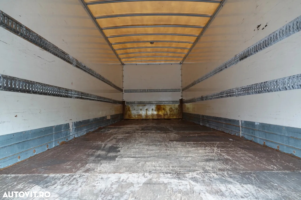 Renault PREMIUM 280 DXI / CONTAINER - 8.9 M / SOLO / LIFT - 13