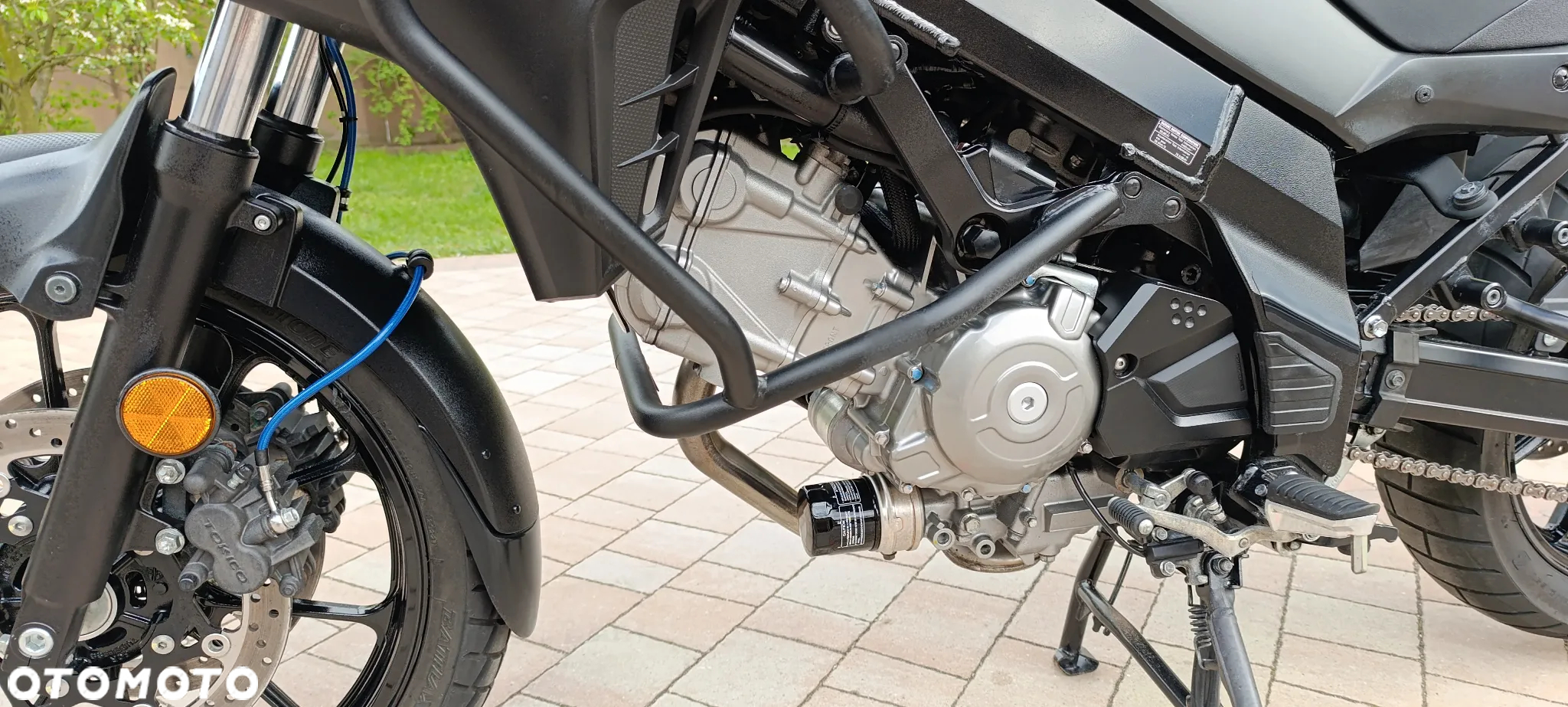 Suzuki V-STROM - 37