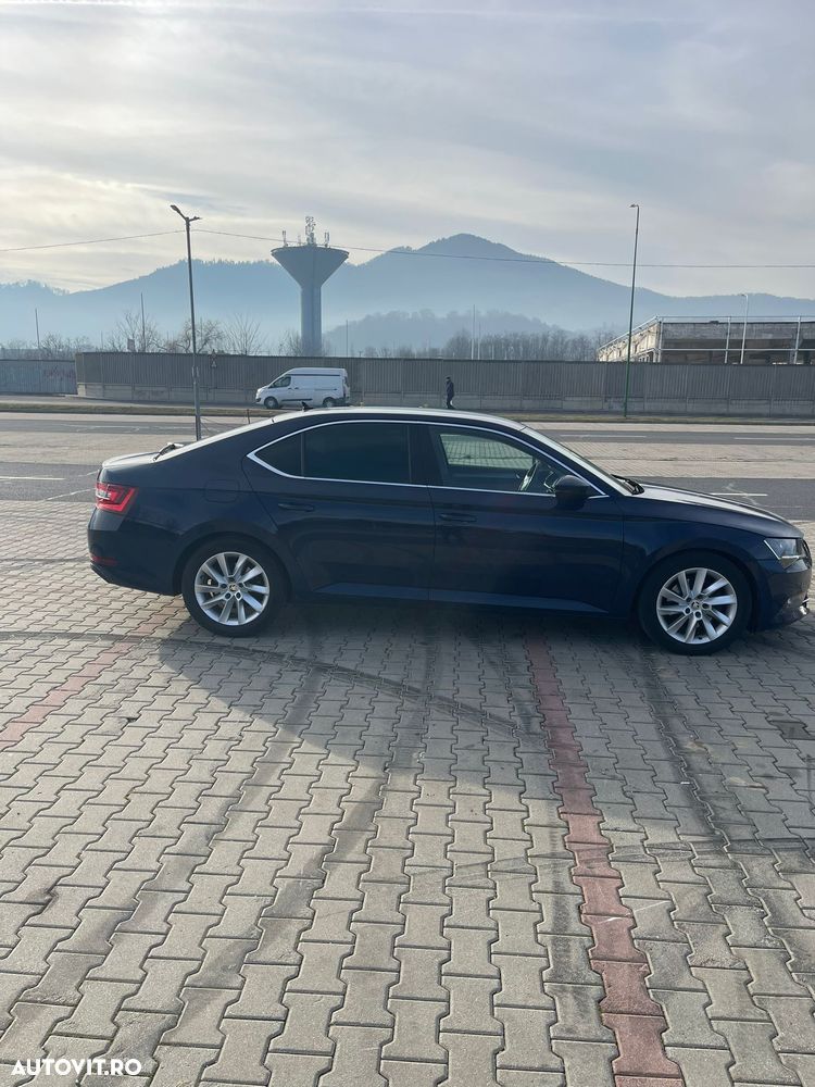 Skoda Superb - 5