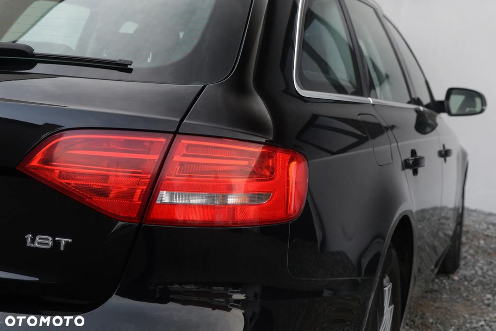 Audi A4 Avant - 15
