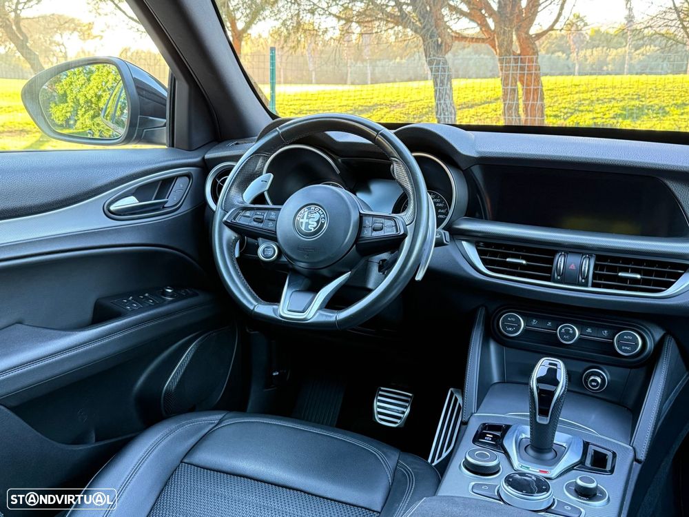 Alfa Romeo Stelvio 2.2 D Sprint Q4 AT8 - 24