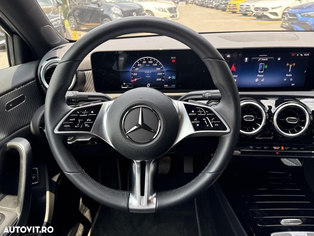 Mercedes-Benz A 200 - 11