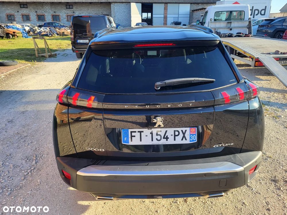 Peugeot 2008 PureTech 130 EAT8 GT - 7