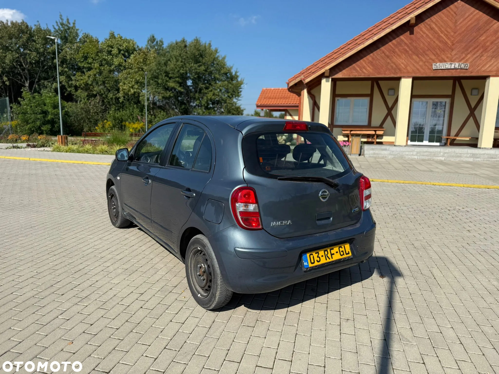 Nissan Micra 1.2 30 Jahre Edition - 4