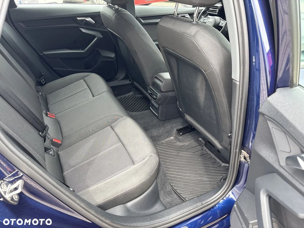 Audi A3 Sportback 30 TDI S tronic - 14