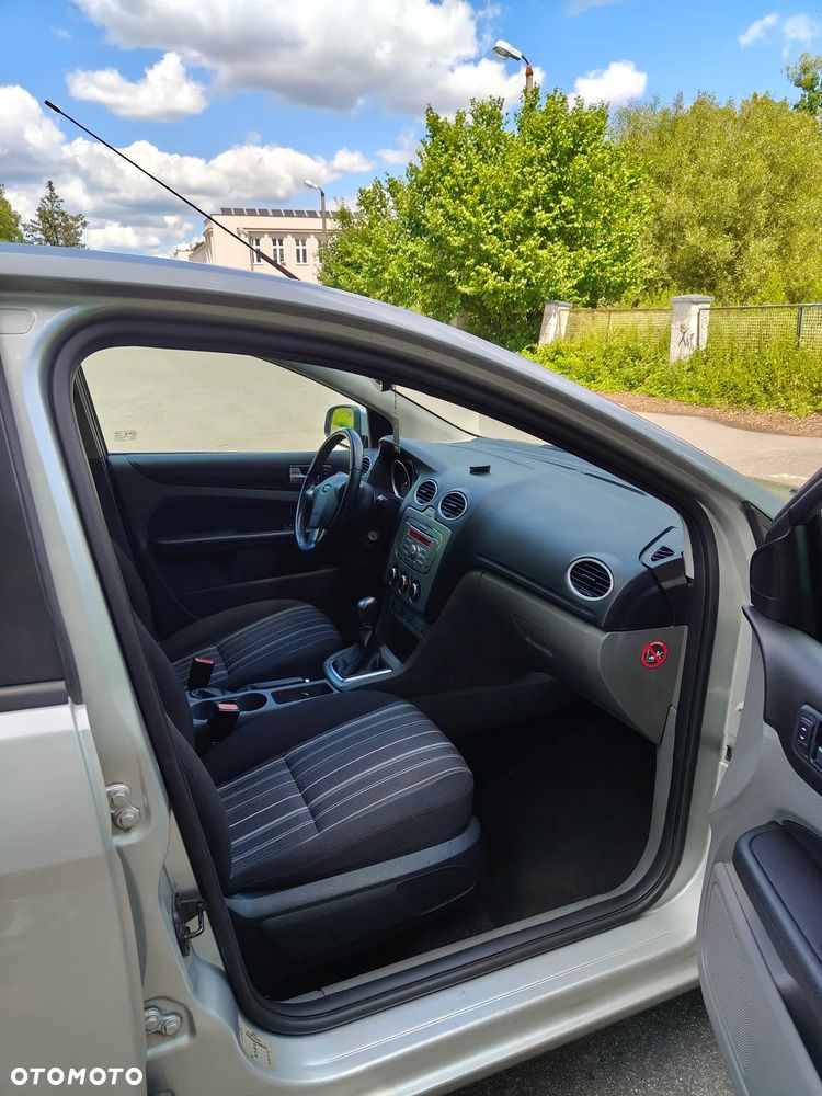 Ford Focus - 8