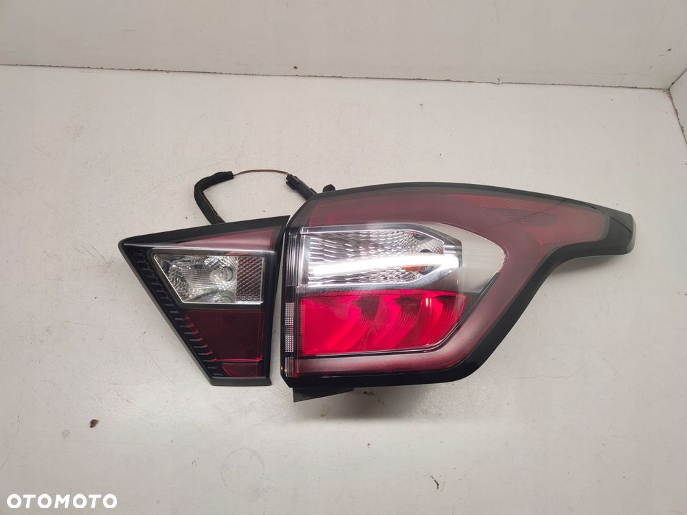 ford kuga mk2 lift st lampa prawa led gv4113404dd - 1