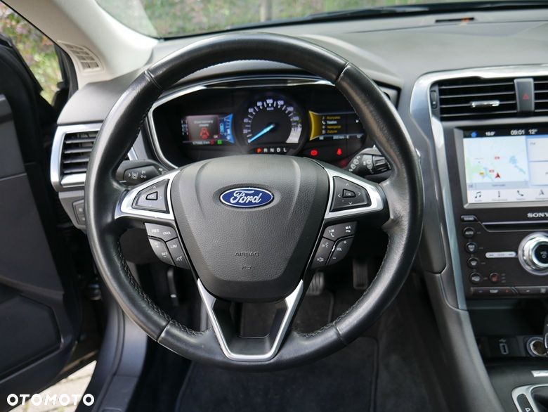 Ford Mondeo 2.0 Hybrid Titanium - 13