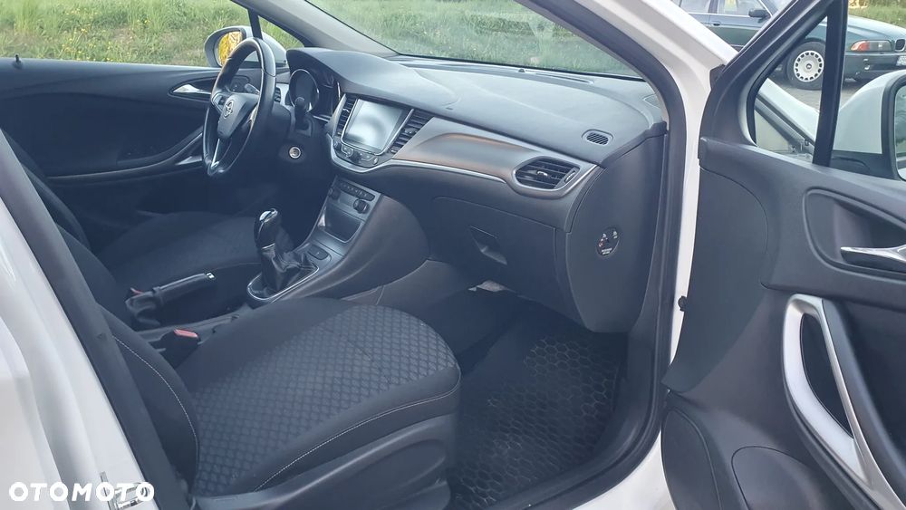Opel Astra - 10