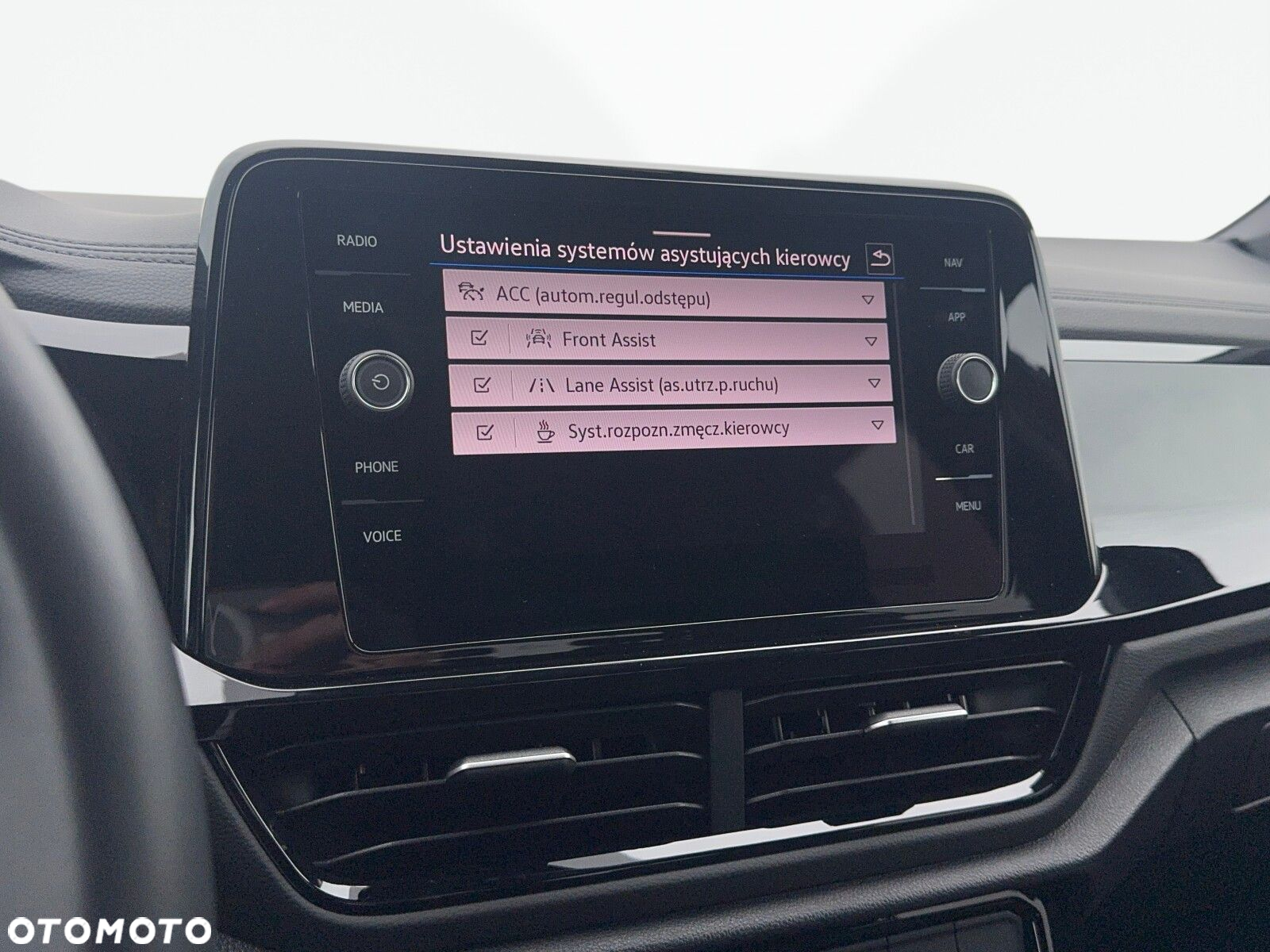 Volkswagen T-Roc 1.5 TSI Style DSG - 27