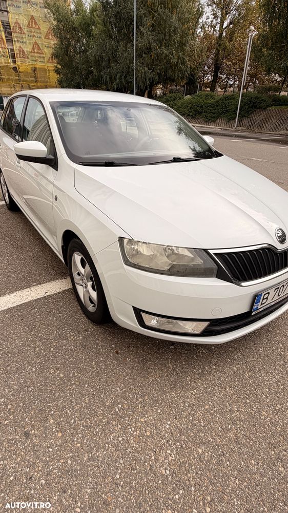 Skoda Rapid - 3