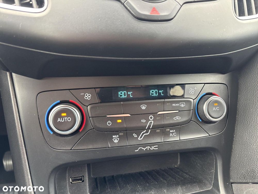 Ford Focus - 21