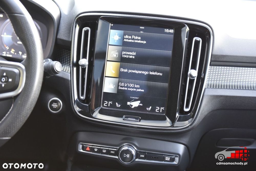 Volvo XC 40 - 25