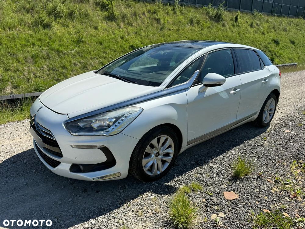 Citroën DS5 BlueHDi 120 - 1