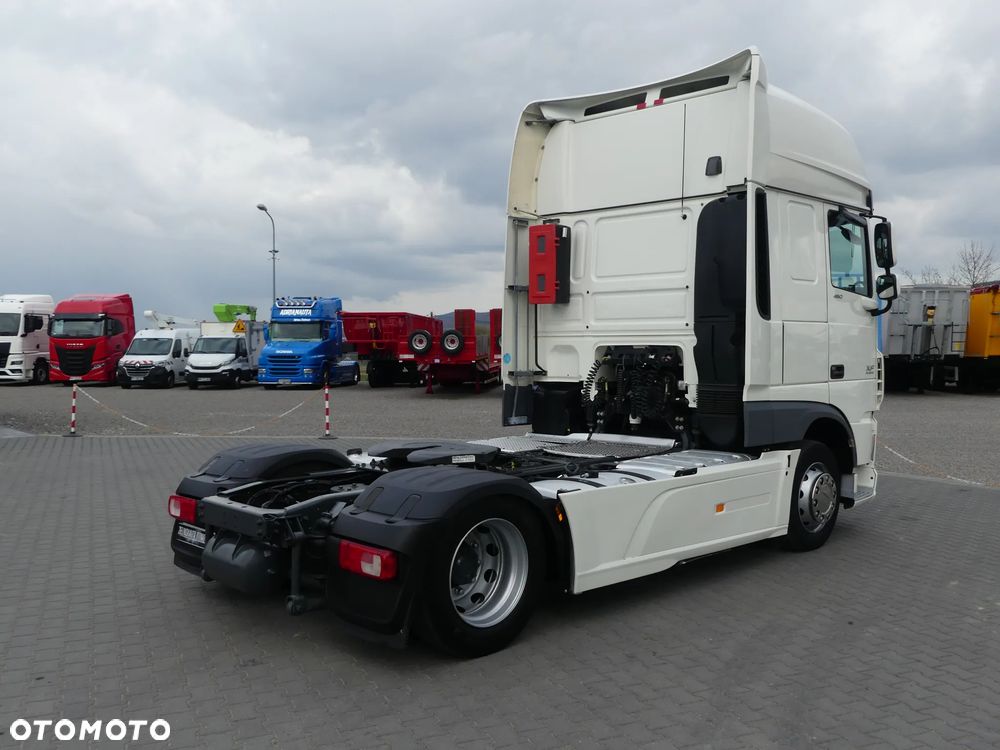 DAF XF 106.460  /  AUTOMAT / SUPER SPACE CAB / - 8
