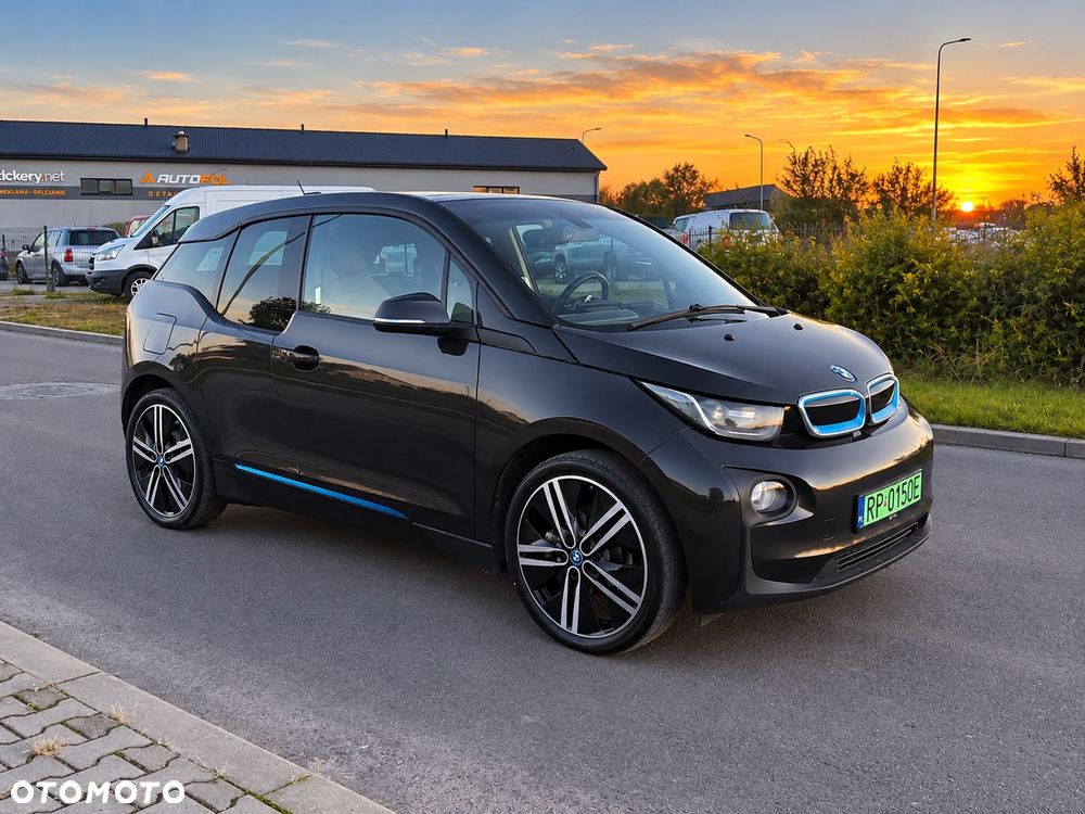 BMW i3 (60 Ah) - 16