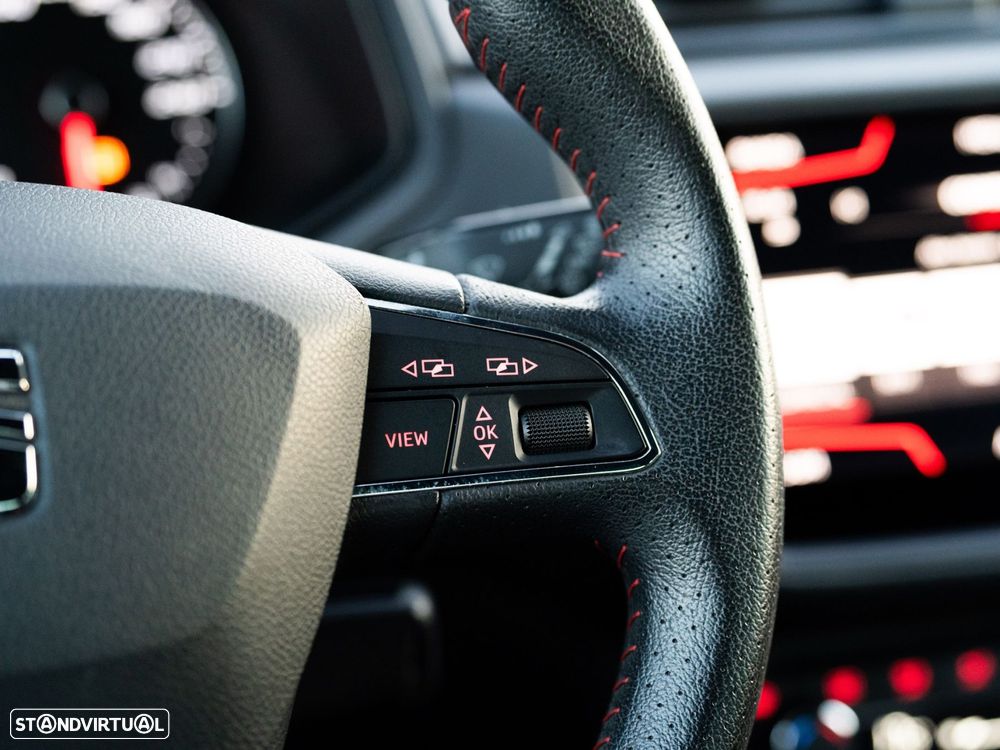 SEAT Arona 1.0 TSI FR - 37