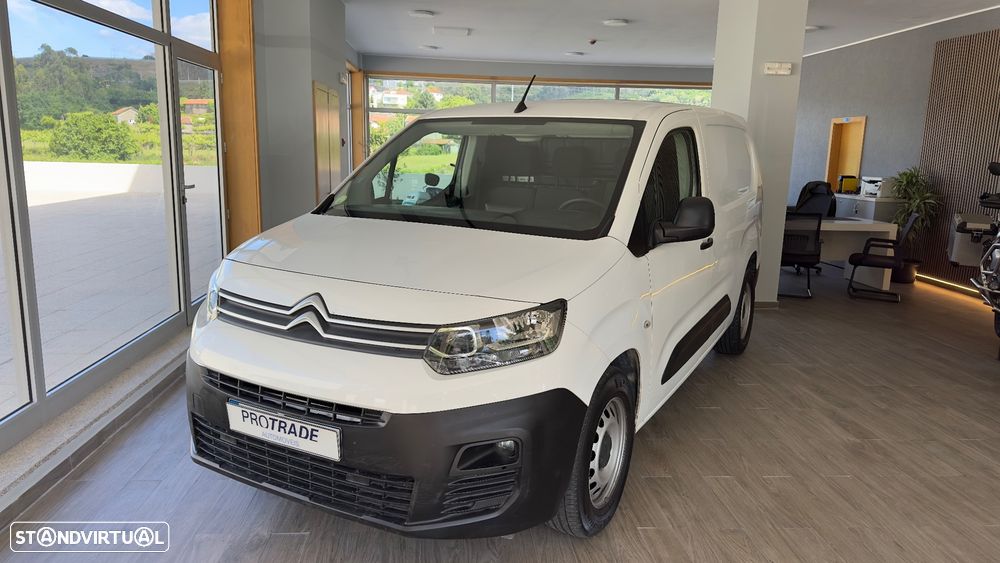 Citroën Berlingo 100cv Longa L2 - 13