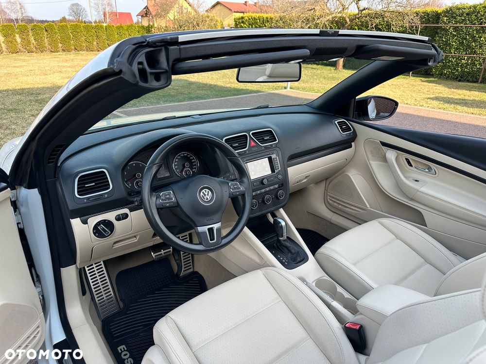 Volkswagen Eos 2.0 TSI DSG Sport & Style - 26