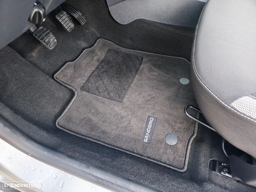 Dacia Sandero 1.5 dCi Stepway - 23