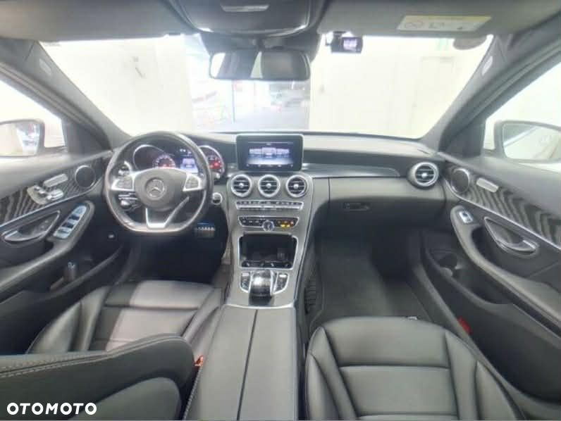 Mercedes-Benz Klasa C 200 7G-TRONIC AMG Line - 5