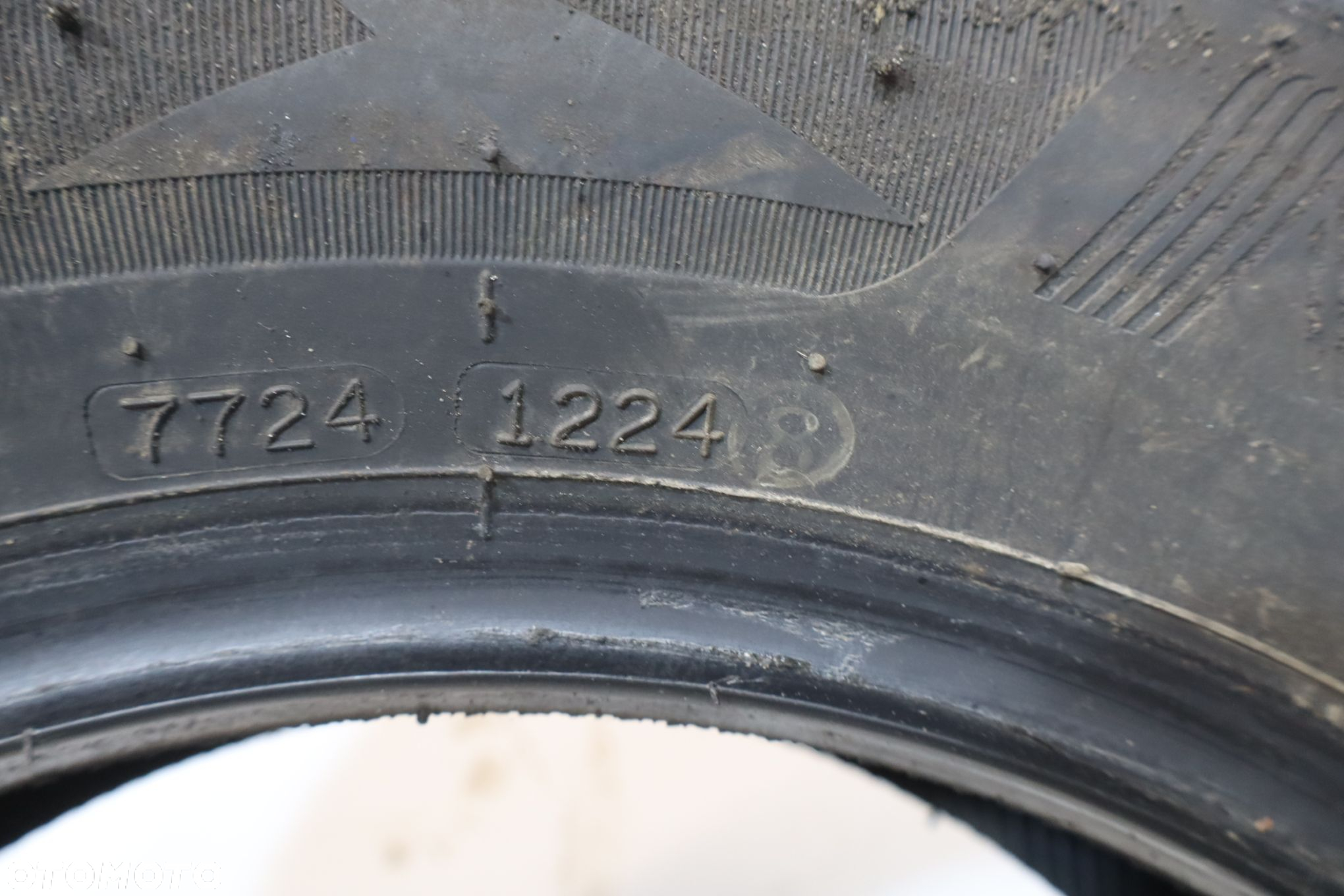OPONA OPONY 2 SZT 175/65/14 ZIMA VOLKSWAGEN POLO III 1.3 - 13